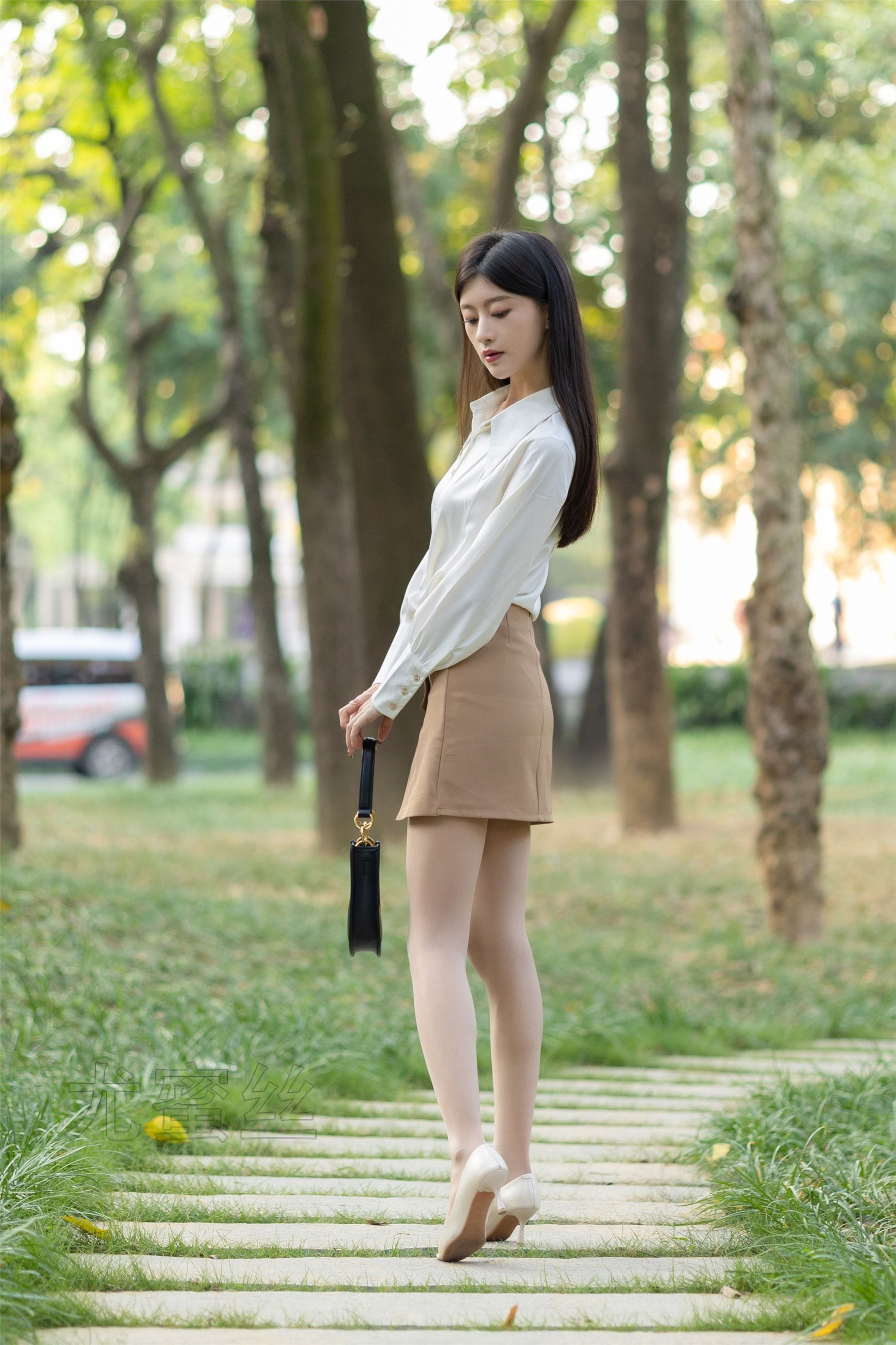 尤蜜丝 穿搭写真 No.126